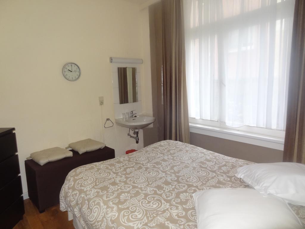Logies Ocelot Oostende Exterior foto