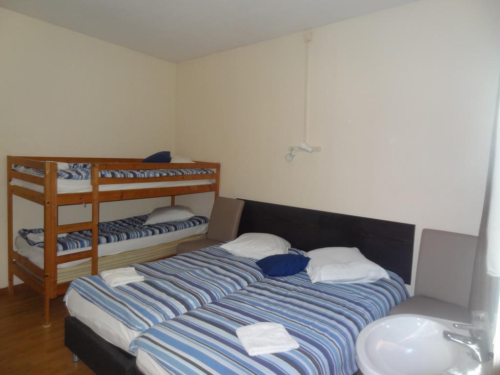Logies Ocelot Oostende Exterior foto
